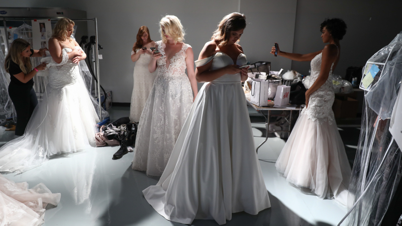 Illustration for article titled Dream Come True: The Knot and Kleinfeld Teamed Up at The CurvyCon 2019 to Ensure All Brides Feel the Love